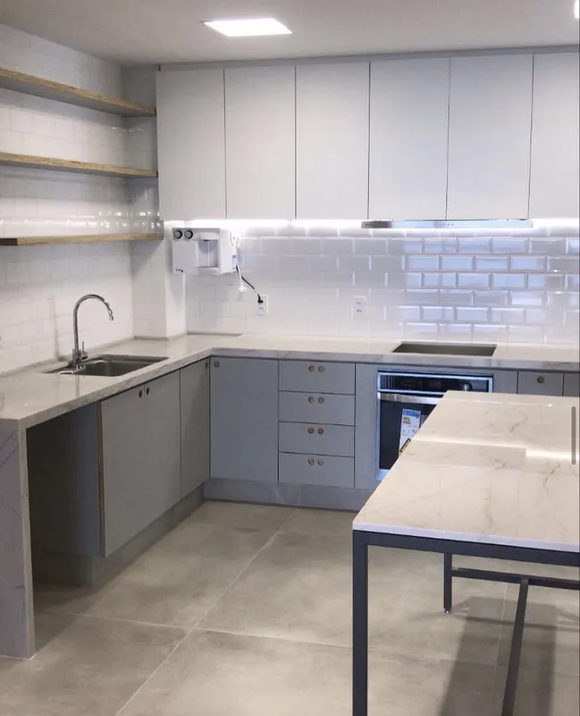 Apartamento reformado pela Si.Go no Sudoeste com acabamento de alto padrão